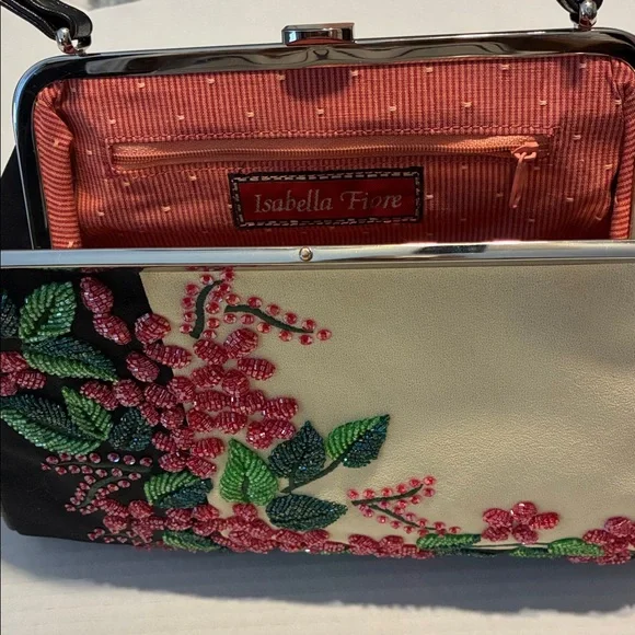 Isabella Fiore Handbag / Embellish - Picture 9 of 16